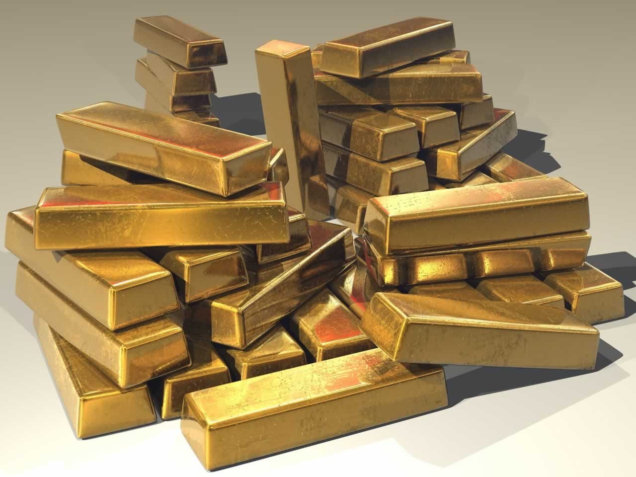 Цените на златото нагло скокнаа, нафтата најскапа во последните 7 години