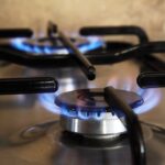 Макпетрол: Цените на природен гас и метан за декември намалени